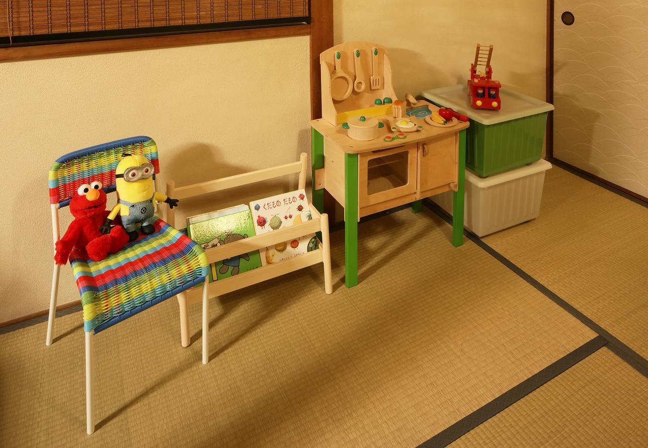 Chikyuutabikazoku Usj Apartment Osaka Exterior foto